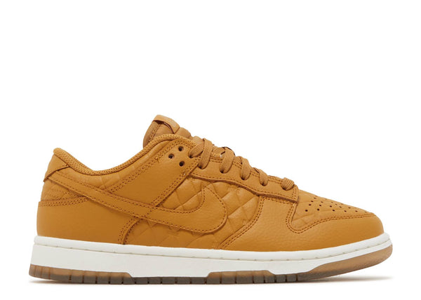 Wmns Dunk Low Quilted Wheat